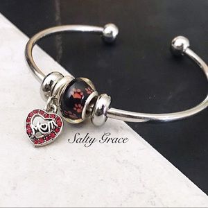 Dog mom paw print bead charm bracelet